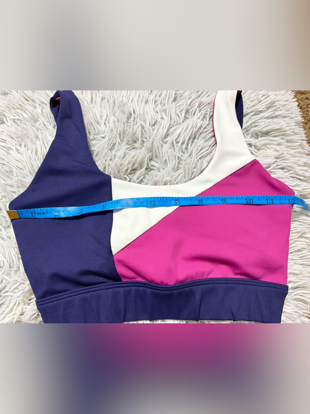 Wilo Colorblock Sports Bra - Magenta, Navy & White Size XS - Picture 3 of 6
